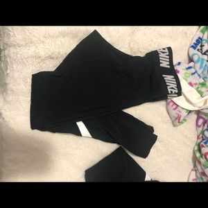 Nike leggings
